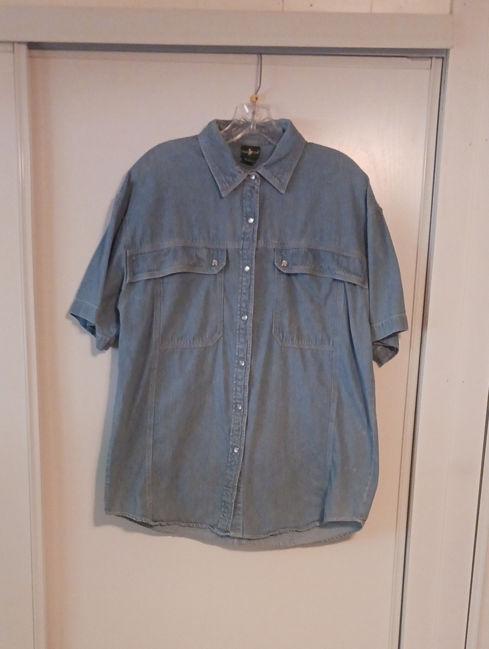 Hunt Club Light Blue Denim Shirt with Green Logo Tag